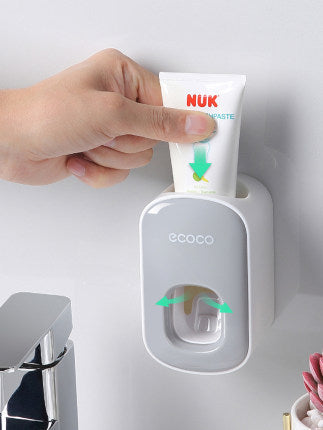 toothbrush holders