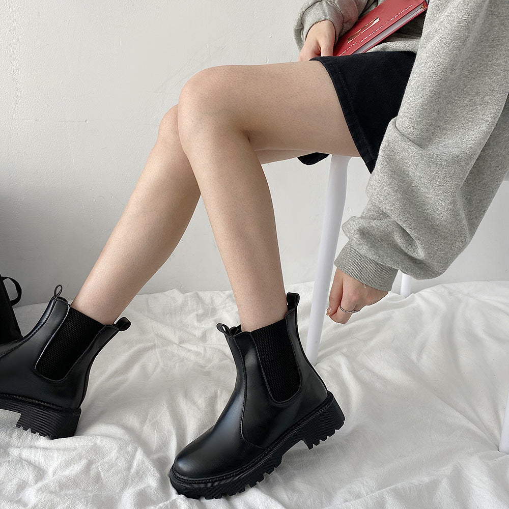 Korean ankle boot for students